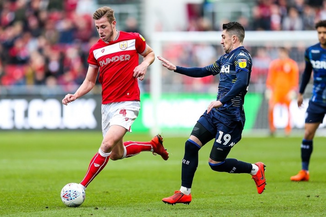 Μπρίστολ Σίτι-Μπρέντφορντ (17:00) ΤΣΑΜΠΙΟΝΣΙΠ