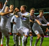 Λιντς-Μίλγουολ (21:45) ΤΣΑΜΠΙΟΝΣΙΠ