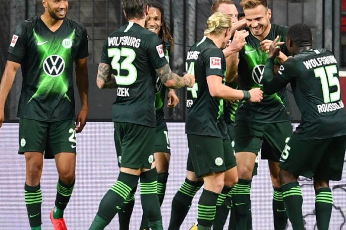 Βόλφσμπουργκ-Άιντραχτ Φρανκφούρτης (16:30) ΜΠΟΥΝΤΕΣΛΙΓΚΑ