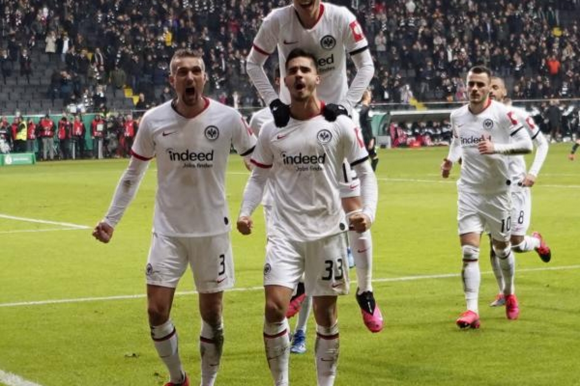 Βέρντερ Βρέμης-Άιντραχτ Φρανκφούρτης (21:30) ΜΠΟΥΝΤΕΣΛΙΓΚΑ