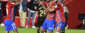 5 ΣΤΑ 6 ΟVER ΑΠΟ ΤΟΝ ALOVER!!!!