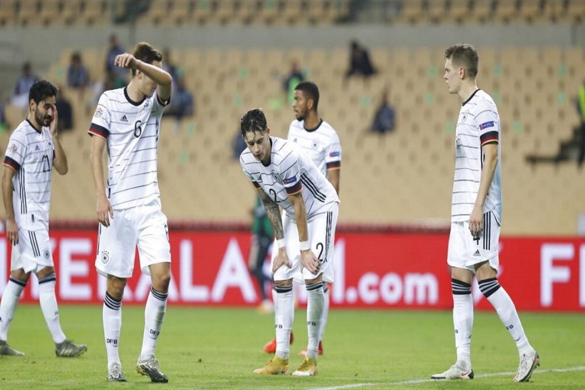 ΑLOVER UNDER/OVER !!!!