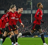 ΔΙΠΛΗ ΕΥΚΑΙΡΙΑ....6/12/23!!!!